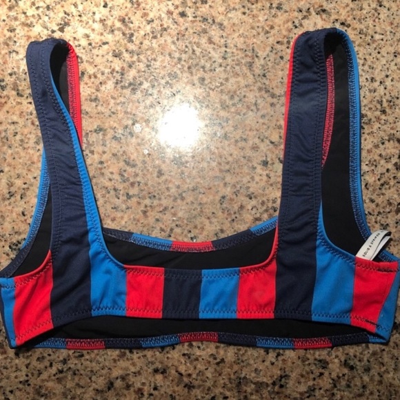 FINAL PRICE 🌞Solid and Striped top - Picture 6 of 6